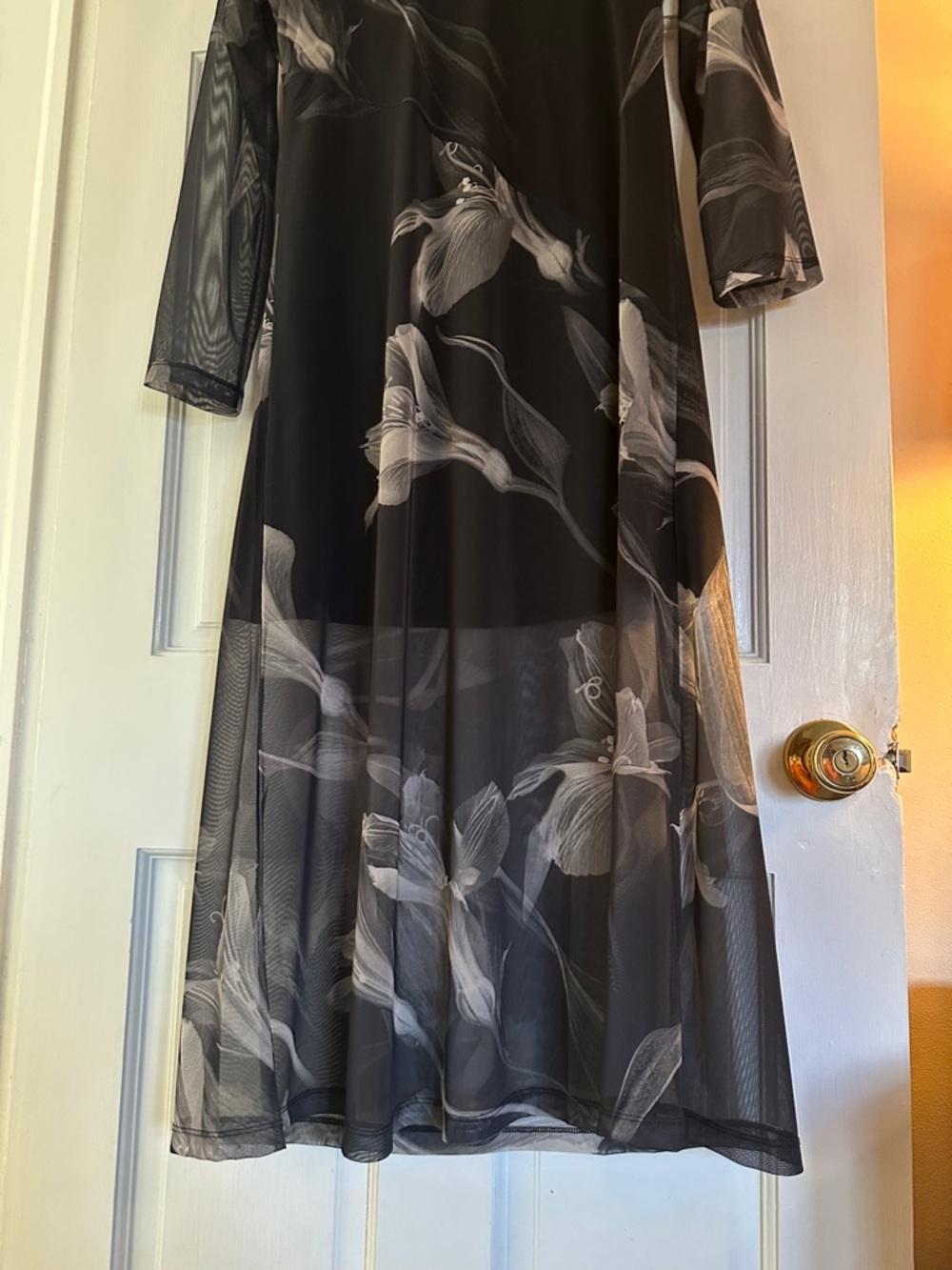 AllSaints Black Sheer Floral-Print Long Sleeve Midi Dress - Picture 3 of 10